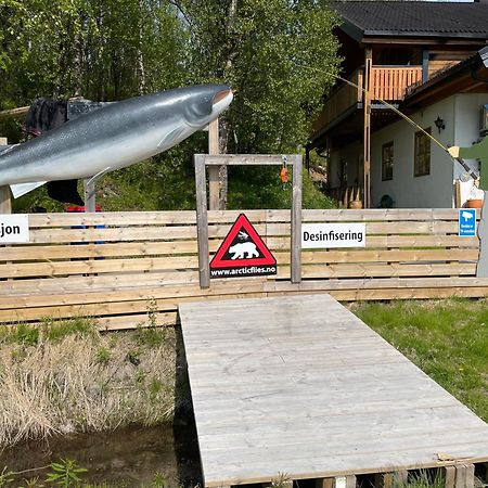 Skaidi Logde- Near Salomon River And Golf Course Apartman Hammerfest Kültér fotó